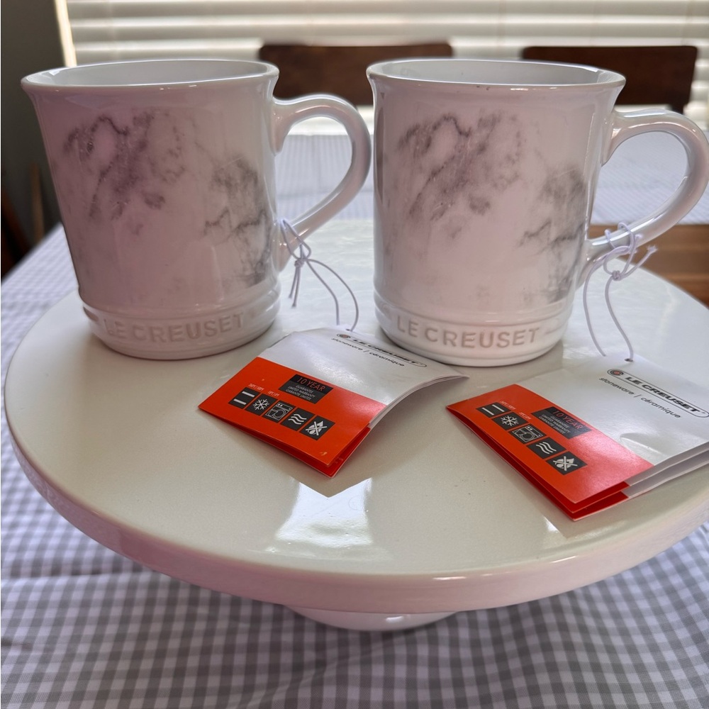 Le Creuset Vancouver Marble Mug set